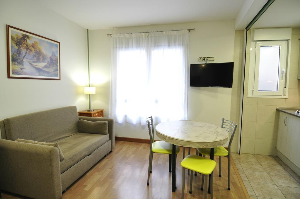 Hotel Apartamentos Aralso Segovia Eksteriør bilde