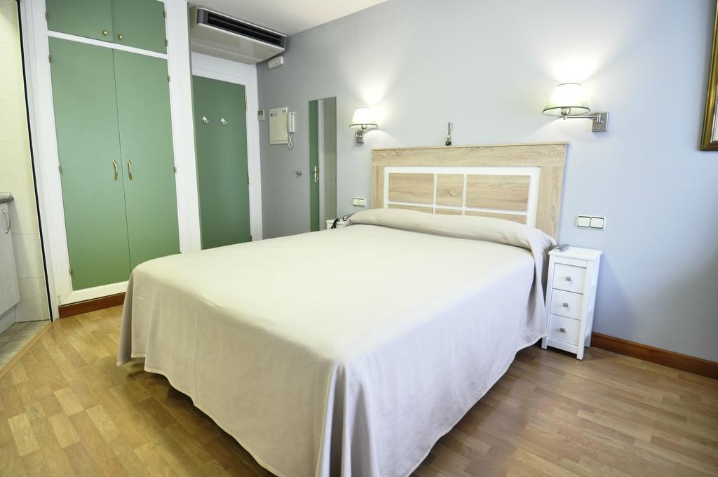 Hotel Apartamentos Aralso Segovia Eksteriør bilde