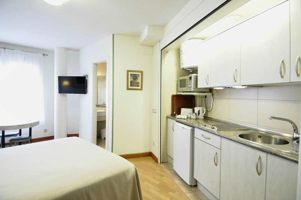 Hotel Apartamentos Aralso Segovia Eksteriør bilde