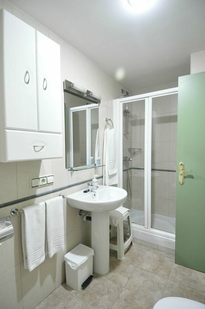 Hotel Apartamentos Aralso Segovia Eksteriør bilde