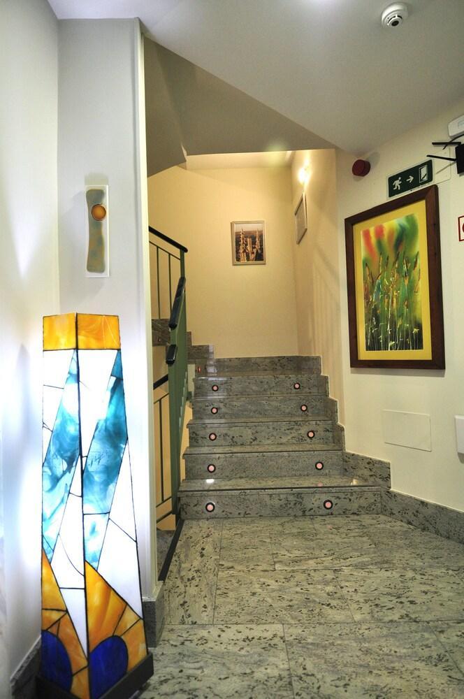 Hotel Apartamentos Aralso Segovia Eksteriør bilde